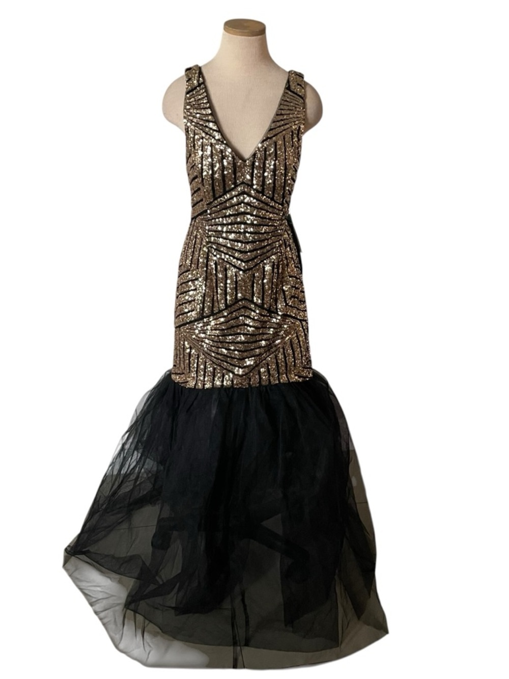 NWT Blu Sage Gold Sequin & Black Tulle Mermaid Prom Dress Size 14